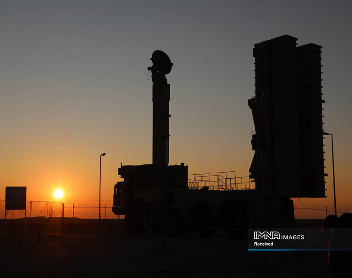 انهدام اهداف متخاصم توسط سامانه راهبردی و برد بلند پدافند هوایی باور 373 در رزمایش پدافند هوایی اقتدار 1403