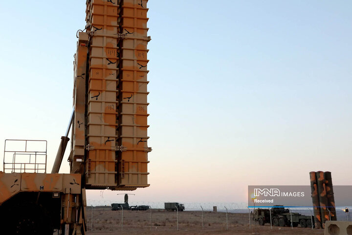انهدام اهداف متخاصم توسط سامانه راهبردی و برد بلند پدافند هوایی باور 373 در رزمایش پدافند هوایی اقتدار 1403