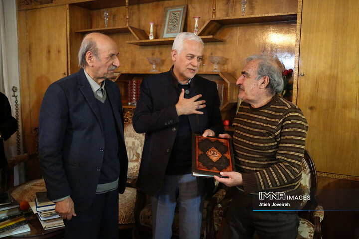دیدار شهردار اصفهان با پیشکسوت حوزه میراث فرهنگی