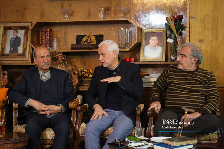 دیدار شهردار اصفهان با پیشکسوت حوزه میراث فرهنگی