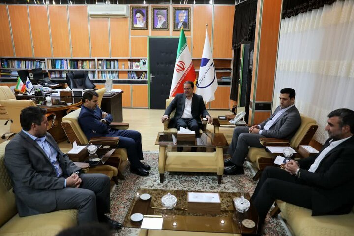 لزوم اجرای پست دوم برق مهران تا نیمه فروردین سال آینده