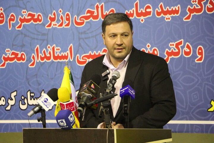 ارتقای فیروزآباد به شهرستان مطالبه مردم است