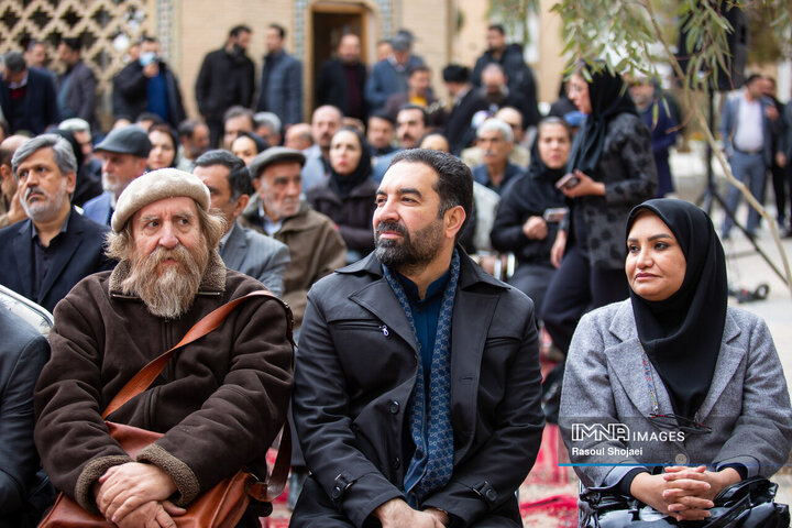 آیین بهره‌برداری از پروژه‌های احیا و مرمت شده تخت فولاد