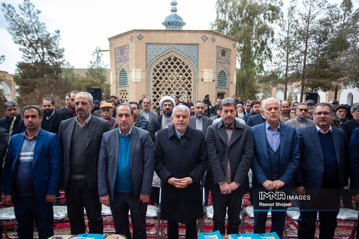 آیین بهره‌برداری از پروژه‌های احیا و مرمت شده تخت فولاد