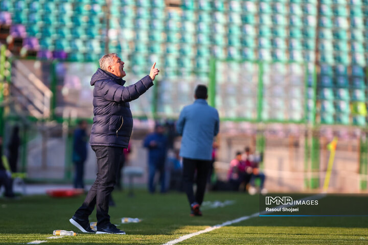 لیگ برتر فوتبال؛ ذوب‌آهن _ تراکتورسازی