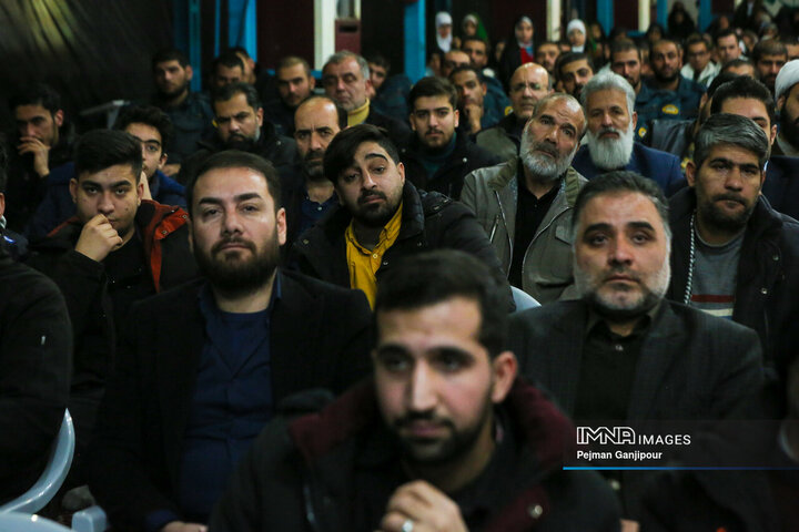 گلباران مزار مطهر شهدای اصفهان