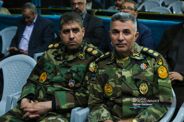 گلباران مزار مطهر شهدای اصفهان