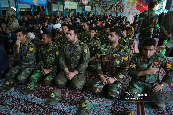 گلباران مزار مطهر شهدای اصفهان