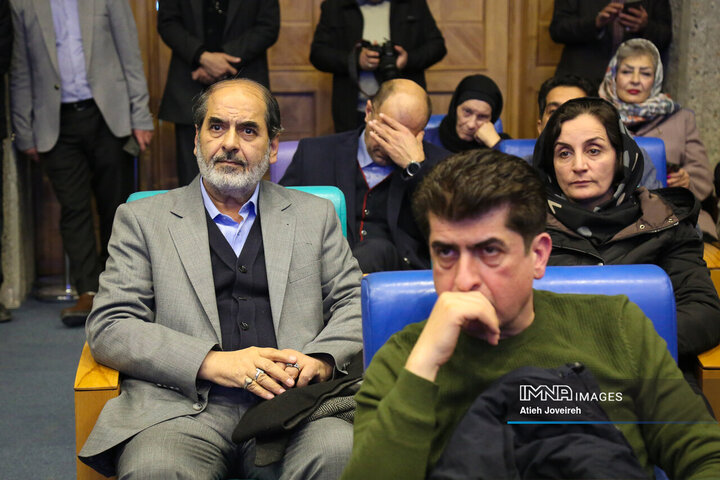 دیدار وزیر میراث فرهنگی با فعالان گردشگری و صنایع دستی اصفهان