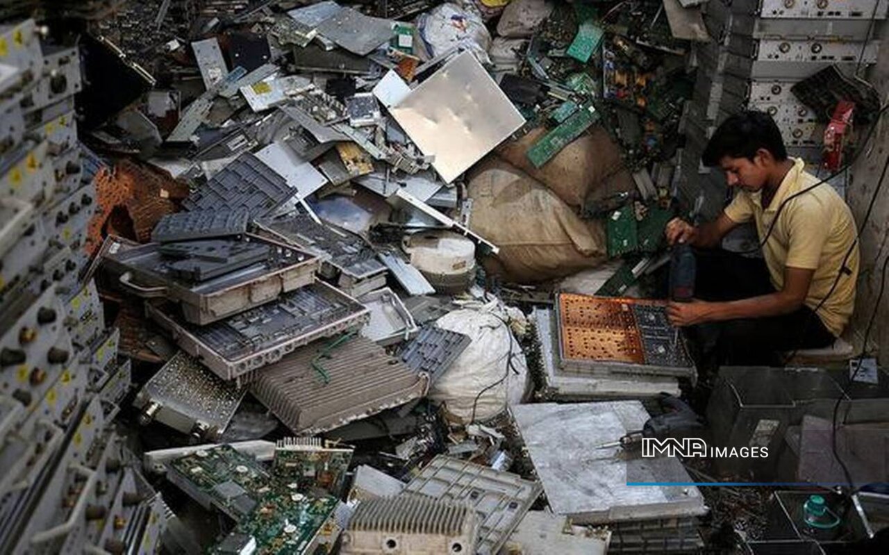 مدیریت هوشمند زبالههای الکترونیکی؛ چالشها و راهکارها