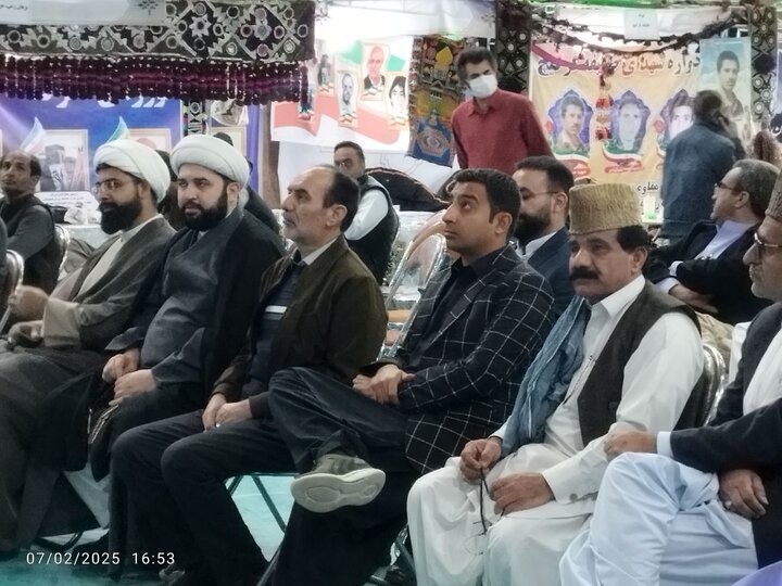نمایش دستاوردهای طوایف در گردهمایی سران قبایل سیستان و بلوچستان