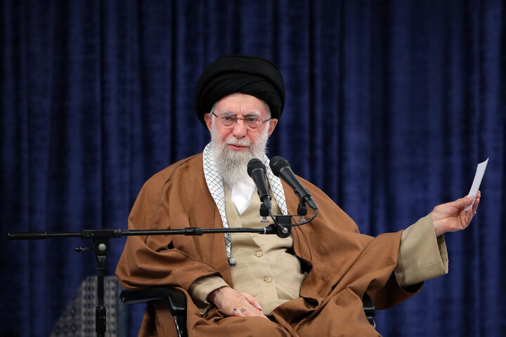 دیدار جمعی از فرماندهان نیروی هوایی و پدافند هوایی ارتش با رهبر انقلاب