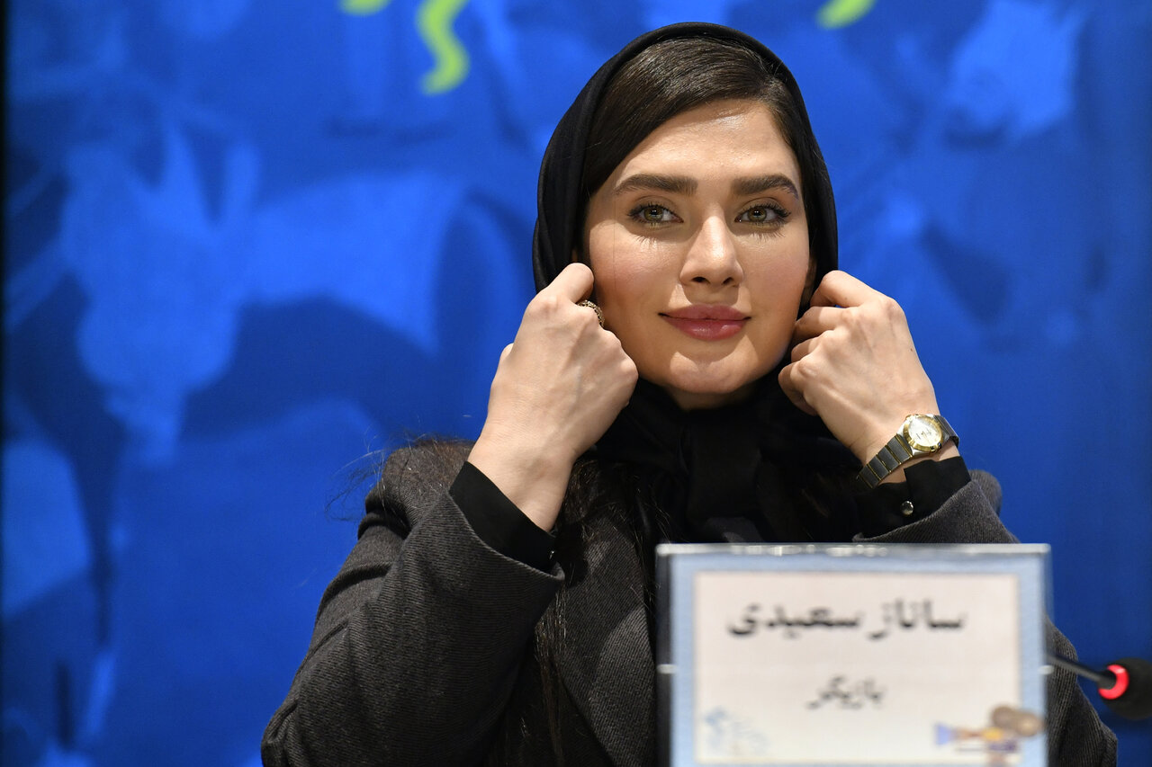 شاه‌نقش‌ها برای زنان نوشته نمی‌شود/ قهرمانان جنگ فقط مردان هستند؟
