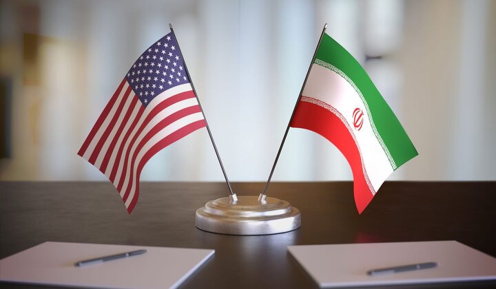 Iranian Academics Warn Against Negotiations with the U.S.