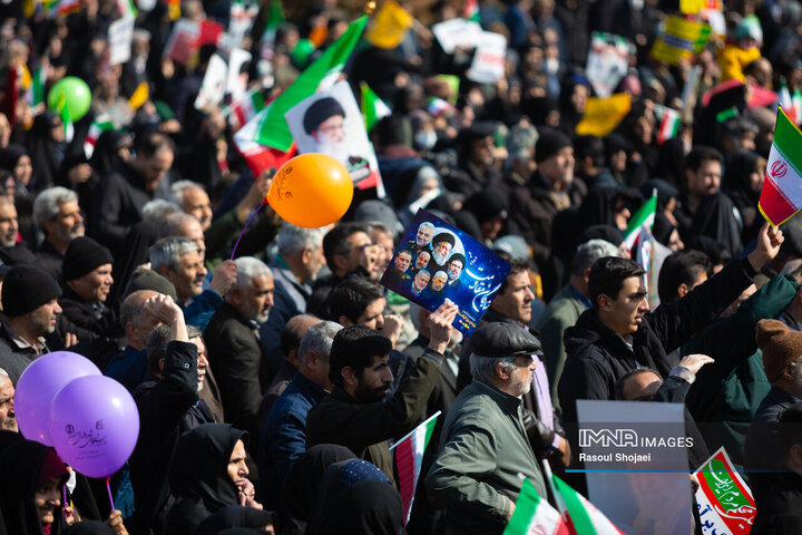 راهپیمایی یوم‌الله ۲۲ بهمن در اصفهان