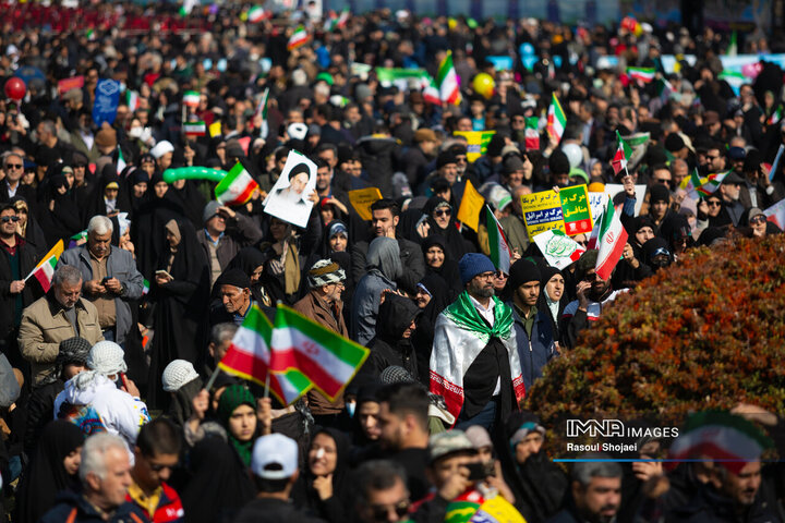 راهپیمایی یوم‌الله ۲۲ بهمن در اصفهان