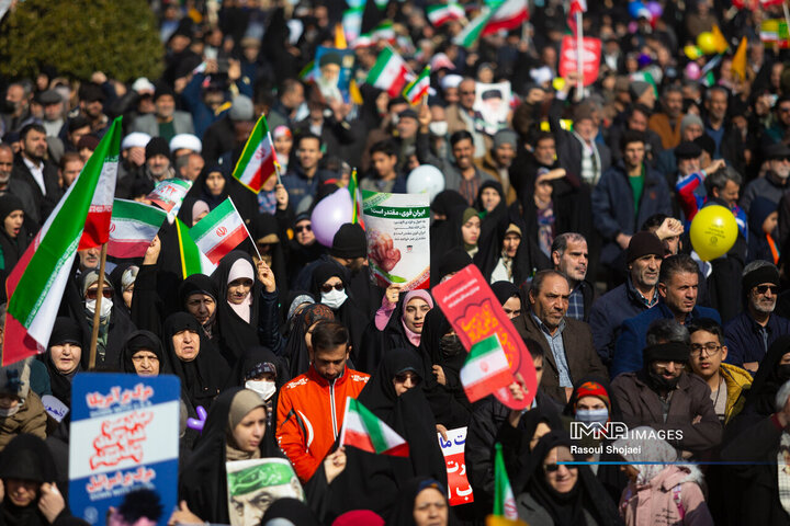 راهپیمایی یوم‌الله ۲۲ بهمن در اصفهان