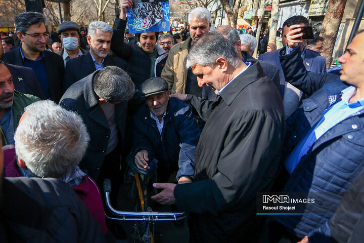 راهپیمایی یوم‌الله ۲۲ بهمن در اصفهان