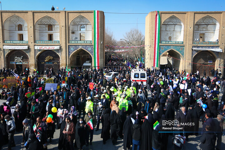 راهپیمایی یوم‌الله ۲۲ بهمن در اصفهان
