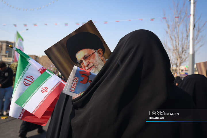 راهپیمایی 22 بهمن در تهران