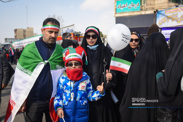 راهپیمایی 22 بهمن در تهران