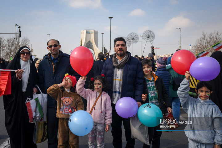 راهپیمایی 22 بهمن در تهران