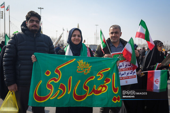 راهپیمایی 22 بهمن در تهران