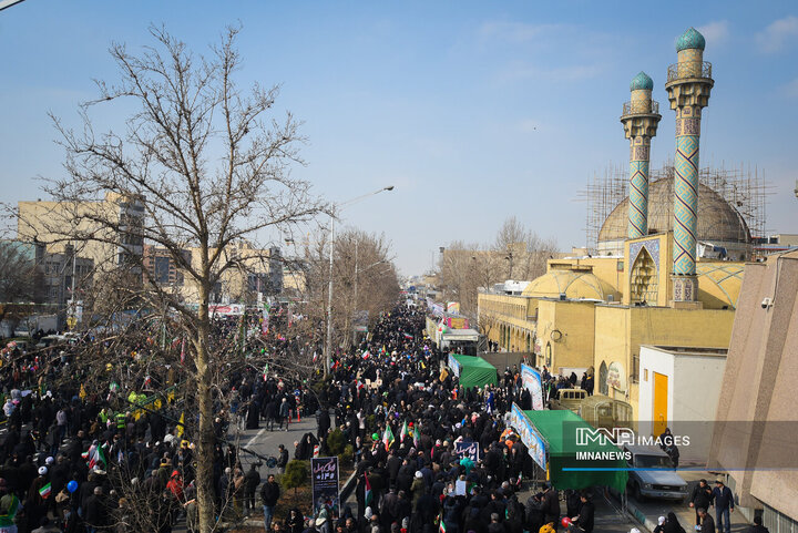 راهپیمایی 22 بهمن در تهران