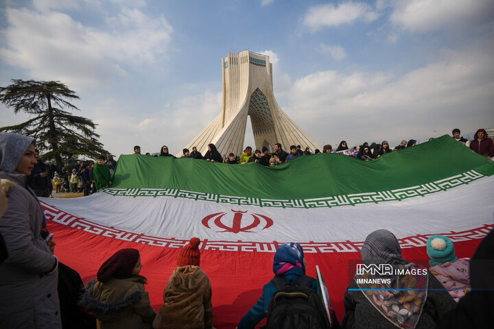 راهپیمایی ۲۲ بهمن در تهران