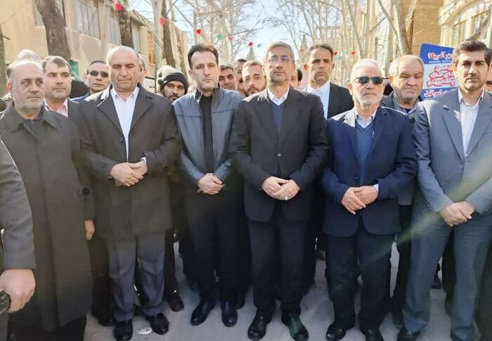 حضور پرشور مردم لرستان در راهپیمایی ۲۲ بهمن؛ پاسخی قاطع به استکبار