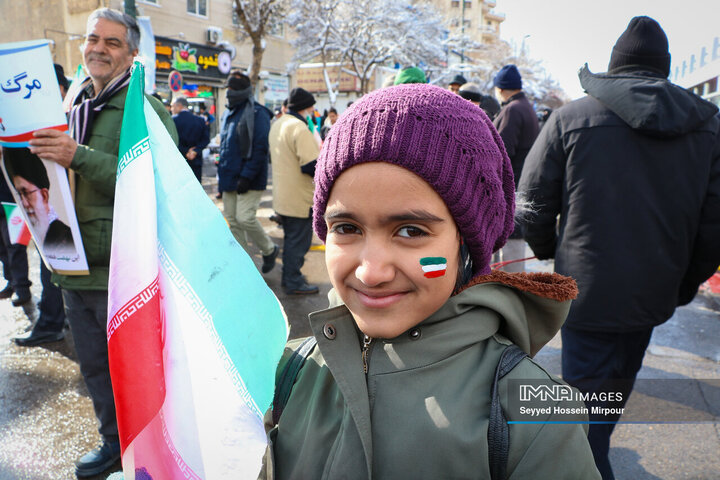 راهپیمایی 22 بهمن در مشهد
