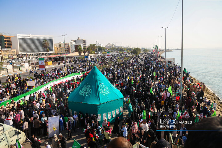 جشن پیروزی انقلاب در بندرعباس