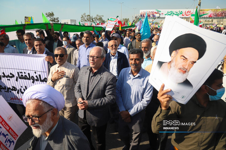 جشن پیروزی انقلاب در بندرعباس