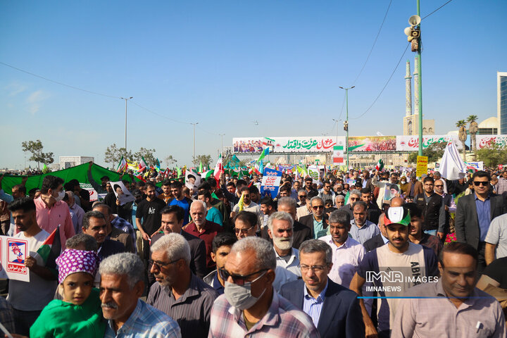 جشن پیروزی انقلاب در بندرعباس