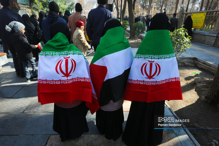 در حاشیه جشن انقلاب در اصفهان