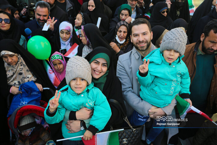 در حاشیه جشن انقلاب در اصفهان