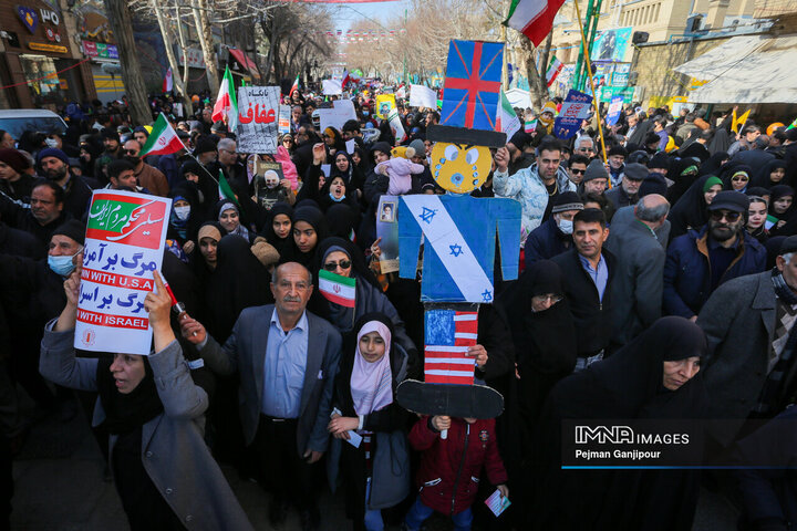 در حاشیه جشن انقلاب در اصفهان