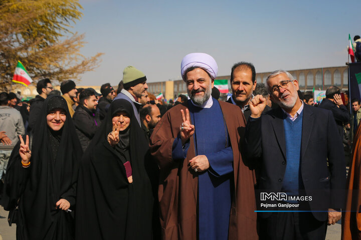 در حاشیه جشن انقلاب در اصفهان