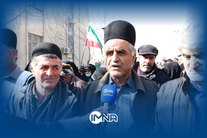 فیلم| ملت متحد، گوش به فرمان رهبر انقلاب