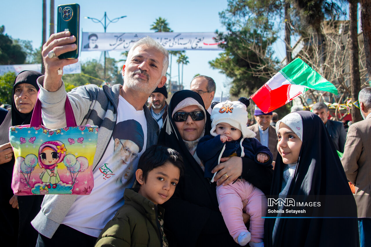 راهپیمایی ۲۲ بهمن، گرمای اتحاد در سرمای سوزان
