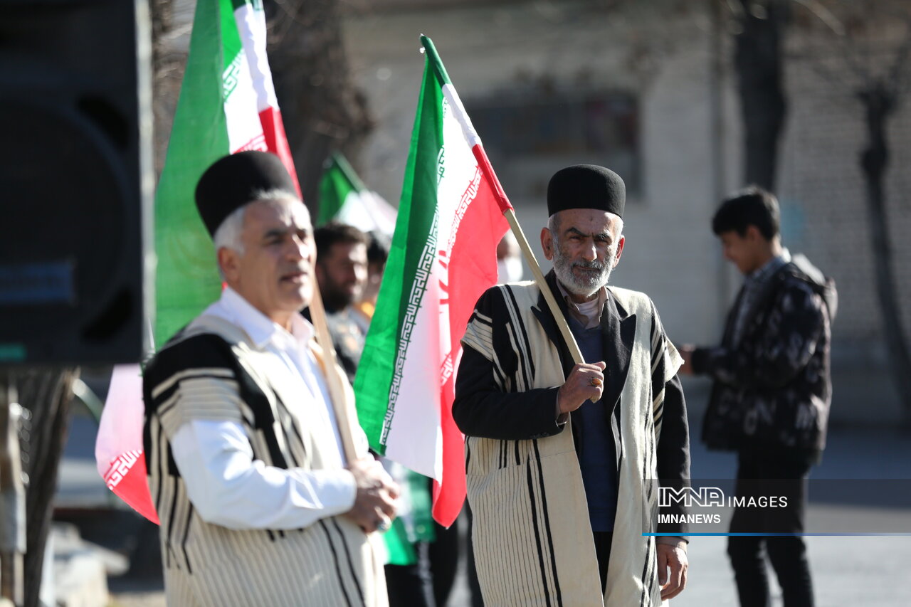 بام ایران، یکصدا ایران