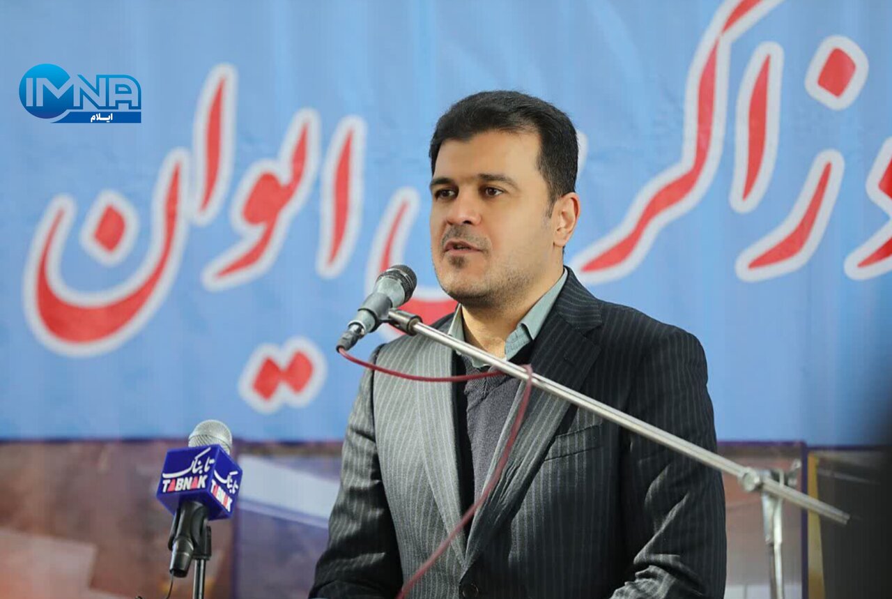 بسترها برای اتصال ایلام به شبکه ریلی کشور فراهم شود