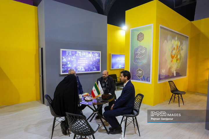 سومین روز نمایشگاه زاینده‌نور