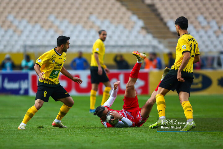 لیگ برتر فوتبال؛ سپاهان - پرسپولیس