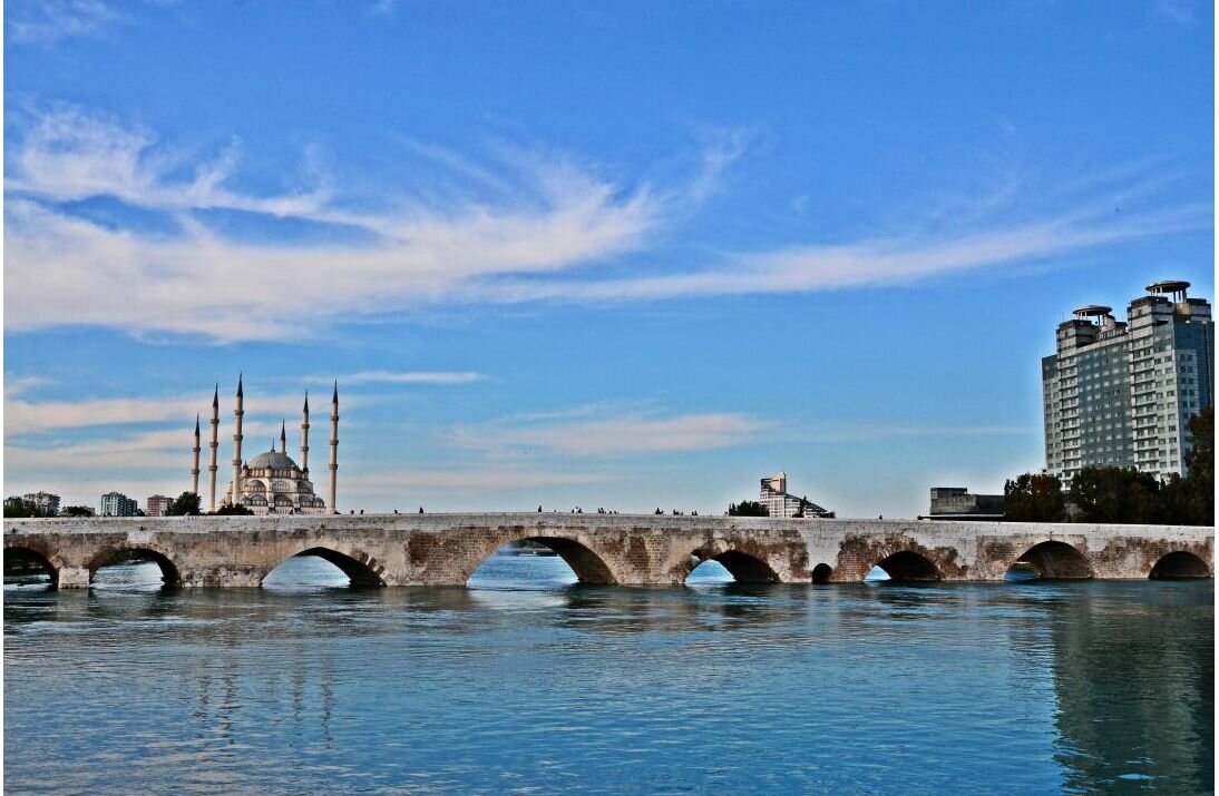 شهرهایی که تاریخ را بر دوش میکشند