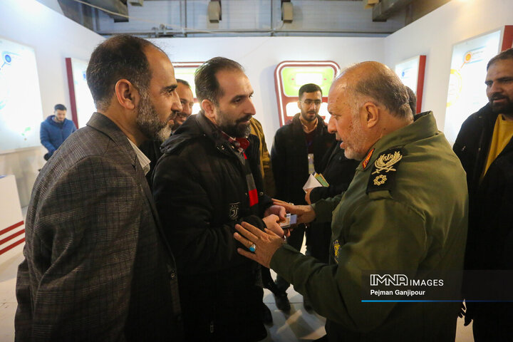 چهارمین روز نمایشگاه زاینده‌نور