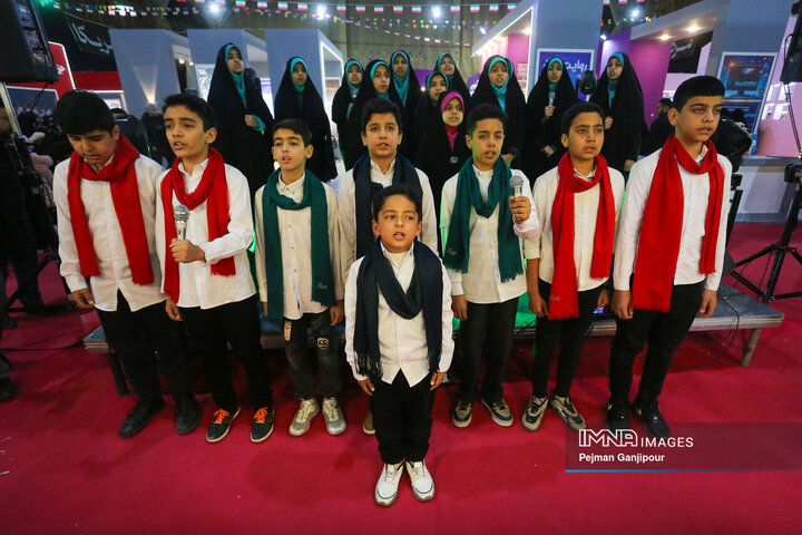 چهارمین روز نمایشگاه زاینده‌نور