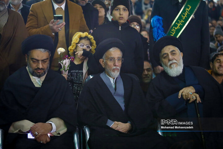 اجرای برنامه قرآنی محفل در مسجد مقدس جمکران