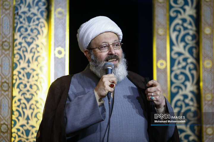 اجرای برنامه قرآنی محفل در مسجد مقدس جمکران