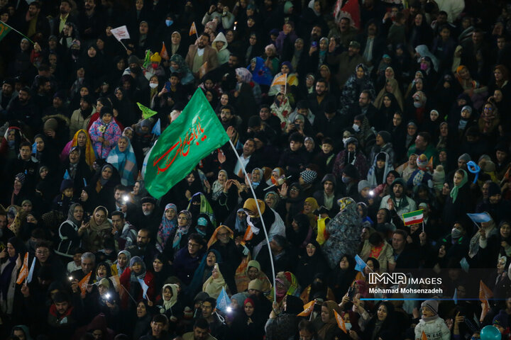 اجرای برنامه قرآنی محفل در مسجد مقدس جمکران